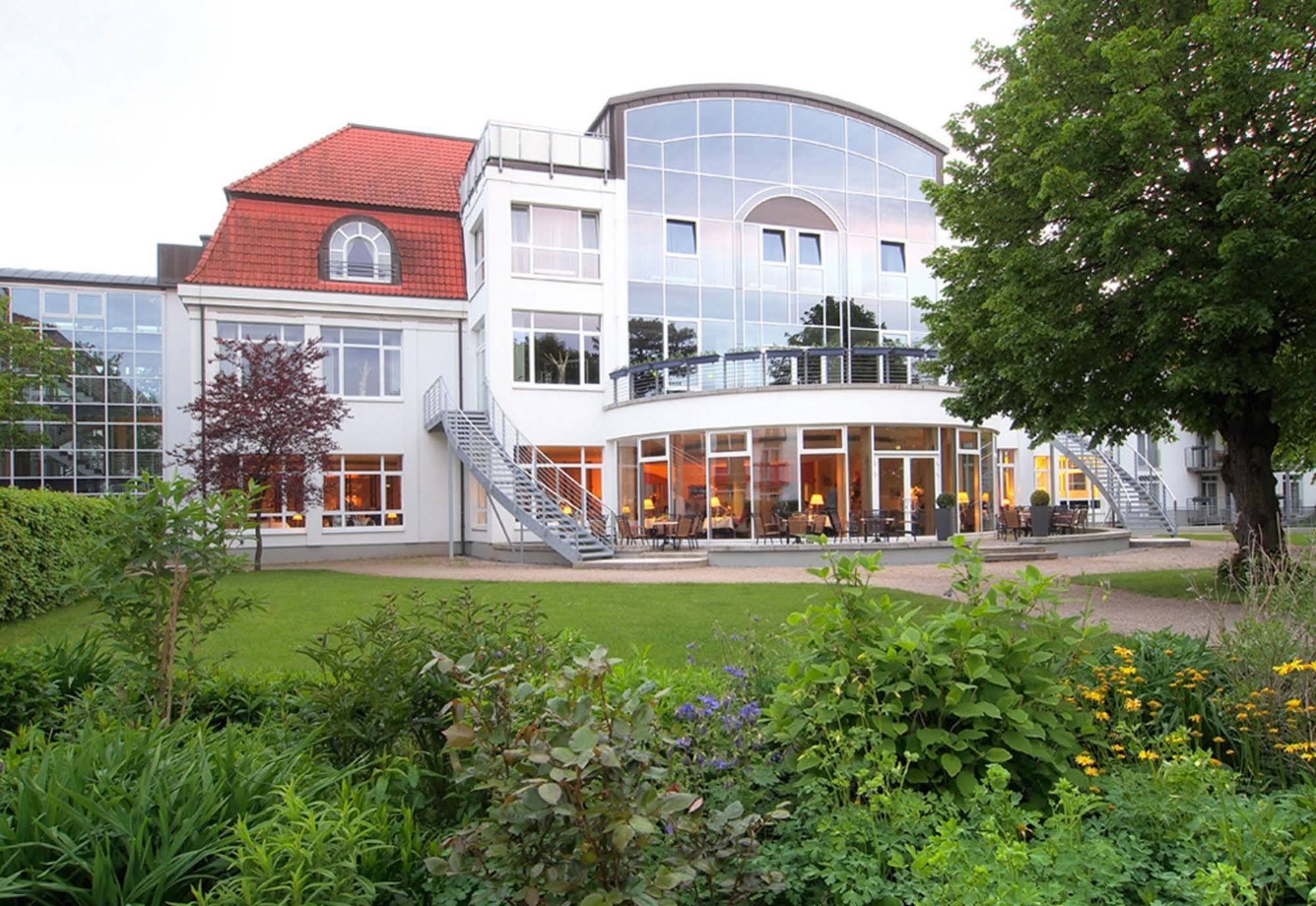 Seehotel Grossherzog Von Mecklenburg Boltenhagen  Luaran gambar